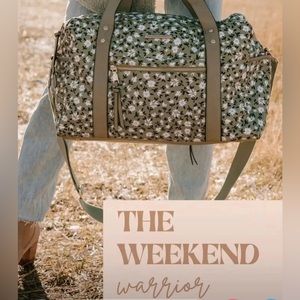 Poppy & Peonies Weekend Warrior in Sage Floral